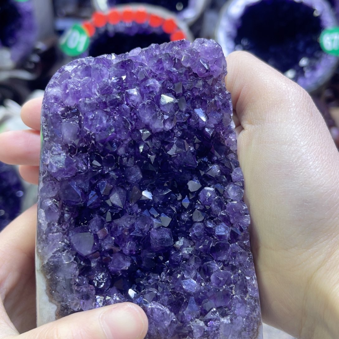 紫晶摆件未镶嵌紫水晶