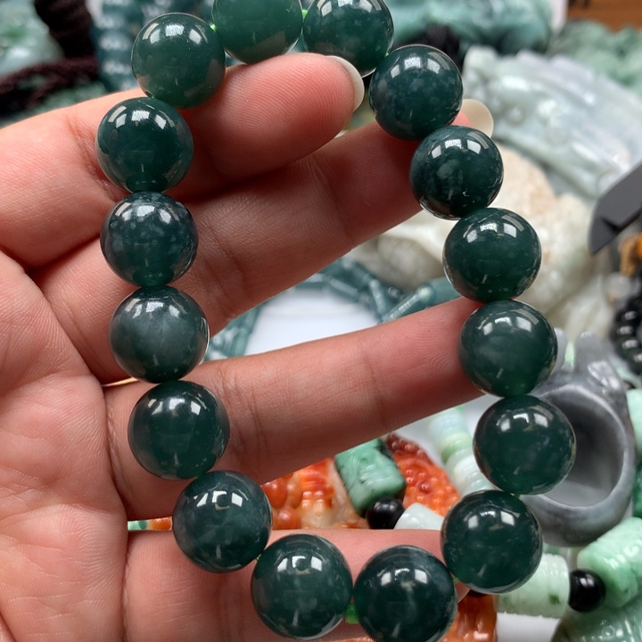 翡翠颈饰未镶嵌保真天然A货翡翠