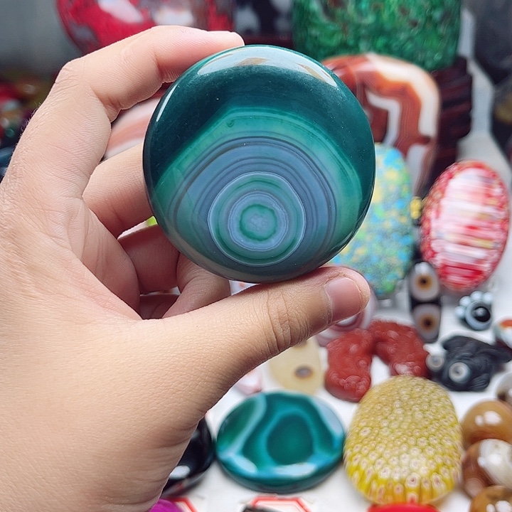 玛瑙/玉髓未镶嵌珠宝奇石