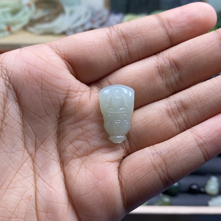 和田玉（糖玉）未镶嵌珠宝半成品