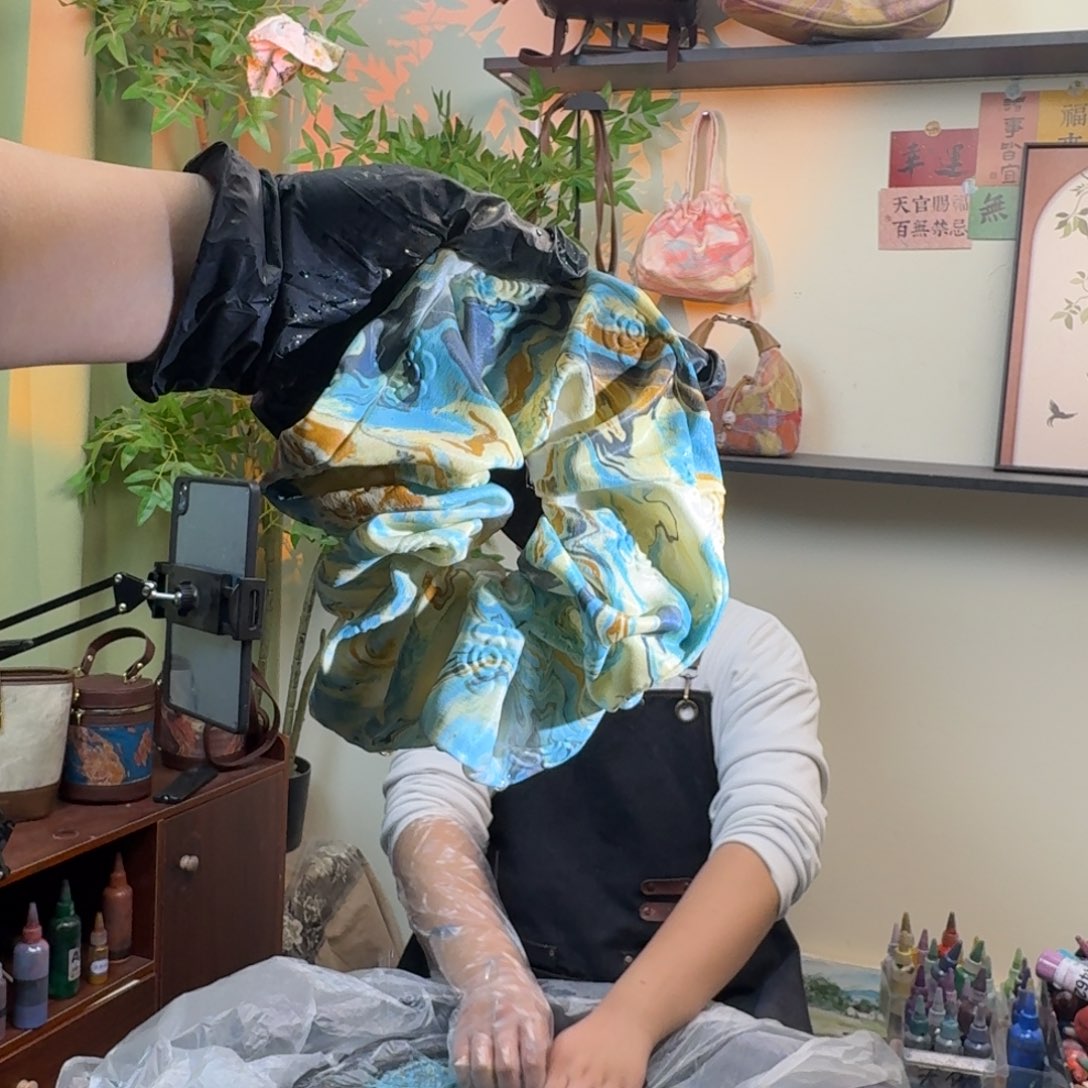 皮质铁合金大肠发圈