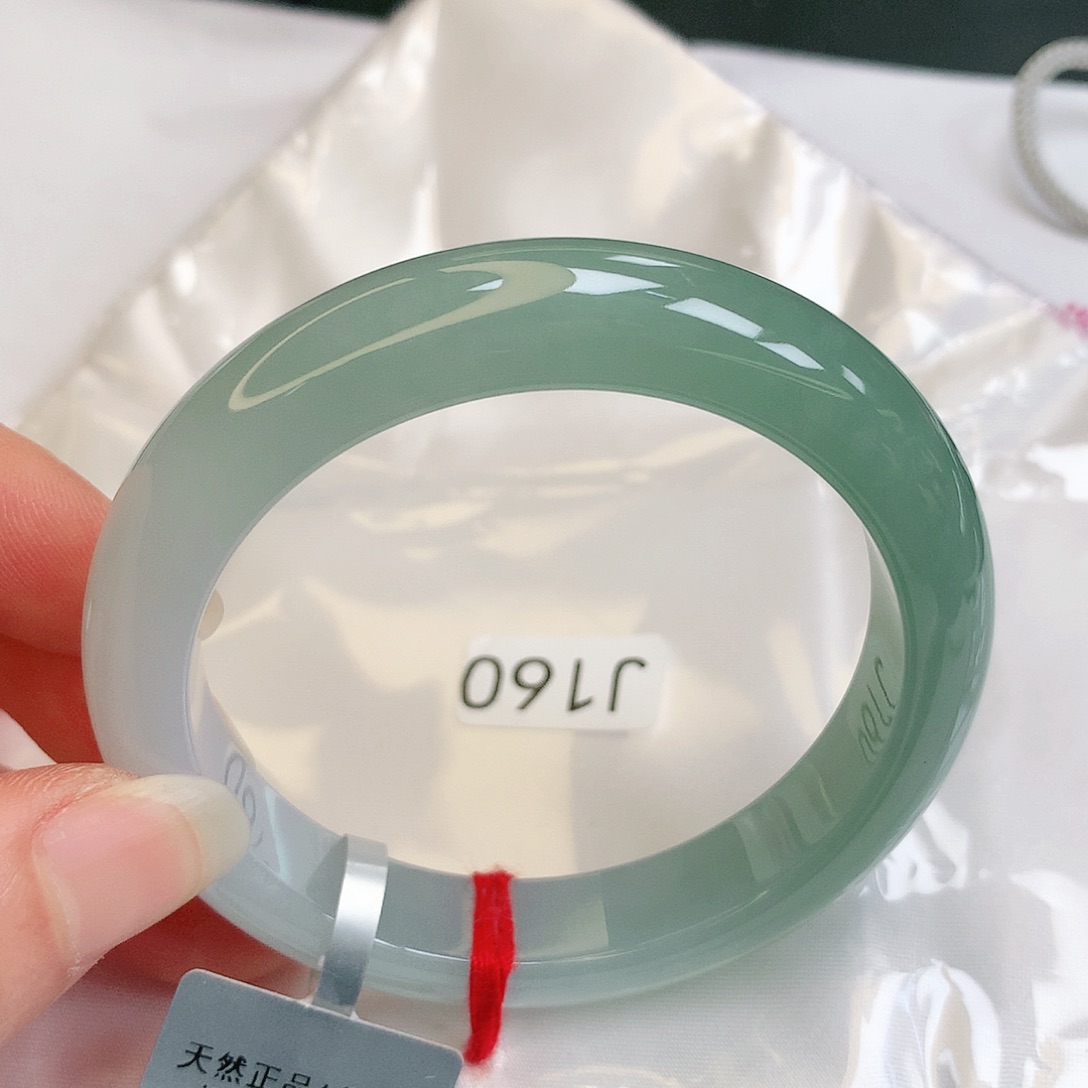 【闪购商品】翡翠手镯未镶嵌缅甸天然a货翡翠