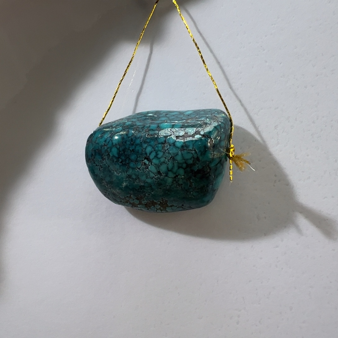 绿松石未镶嵌挂件