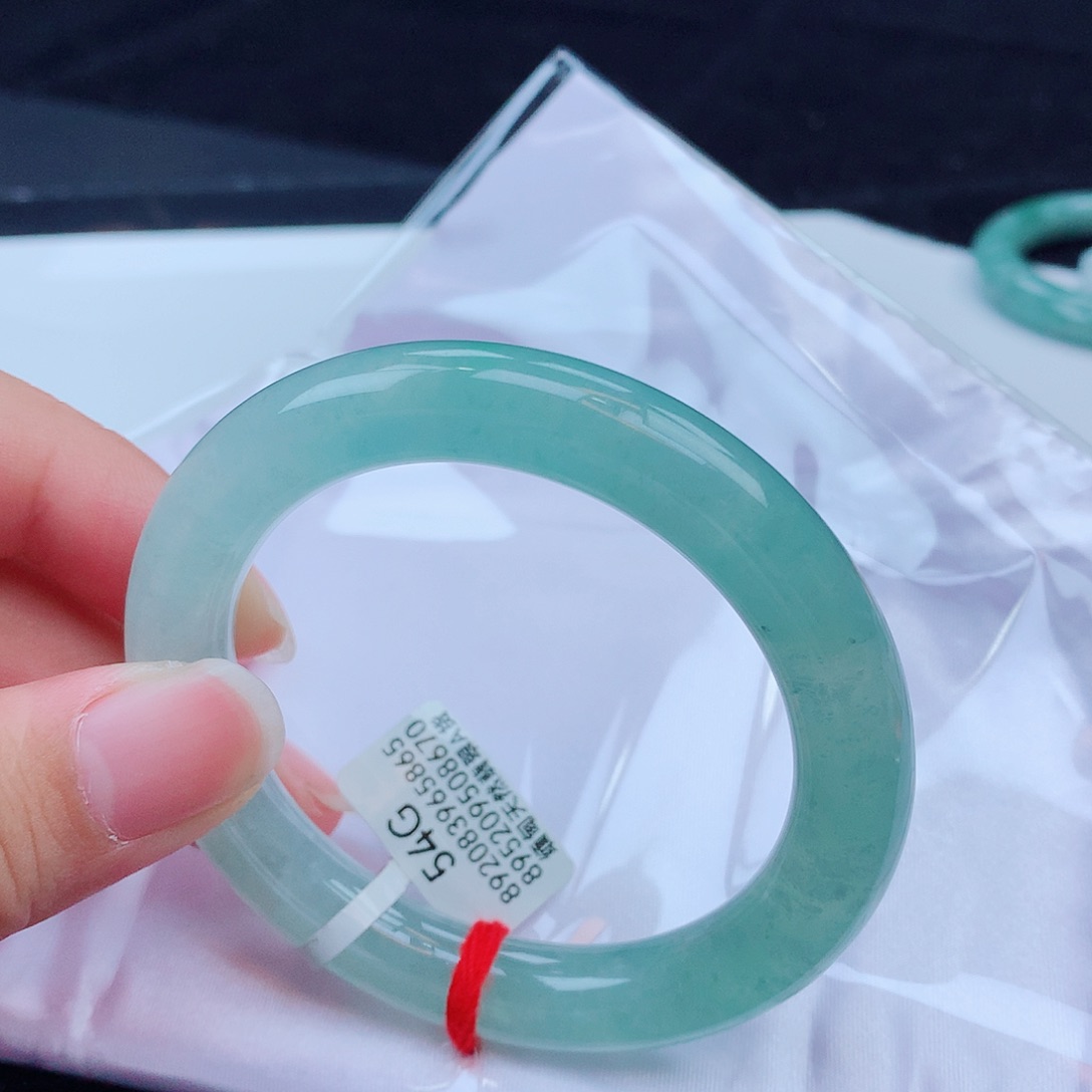 翡翠手镯未镶嵌天然缅甸翡翠A货手镯 