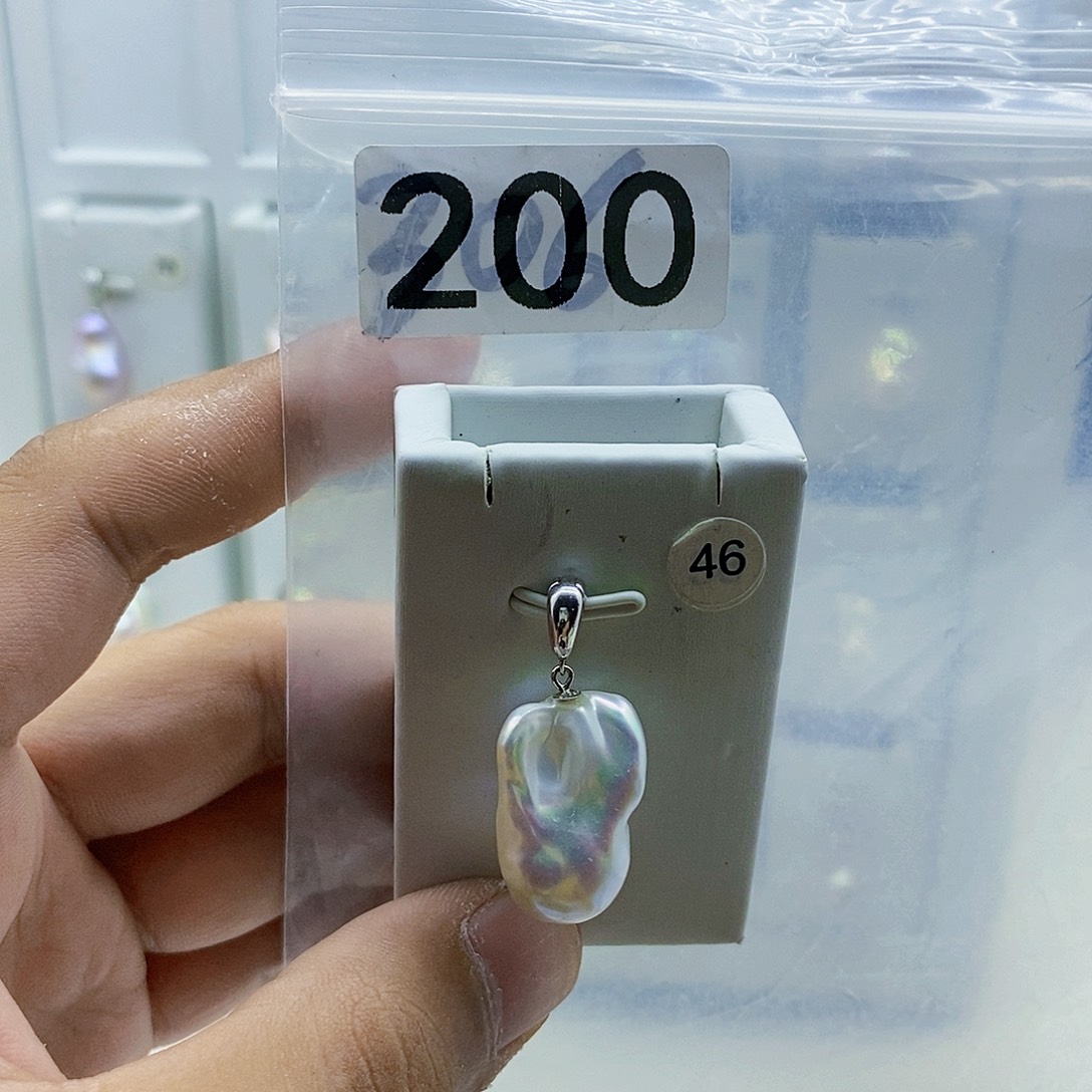 淡水珍珠合金颈饰