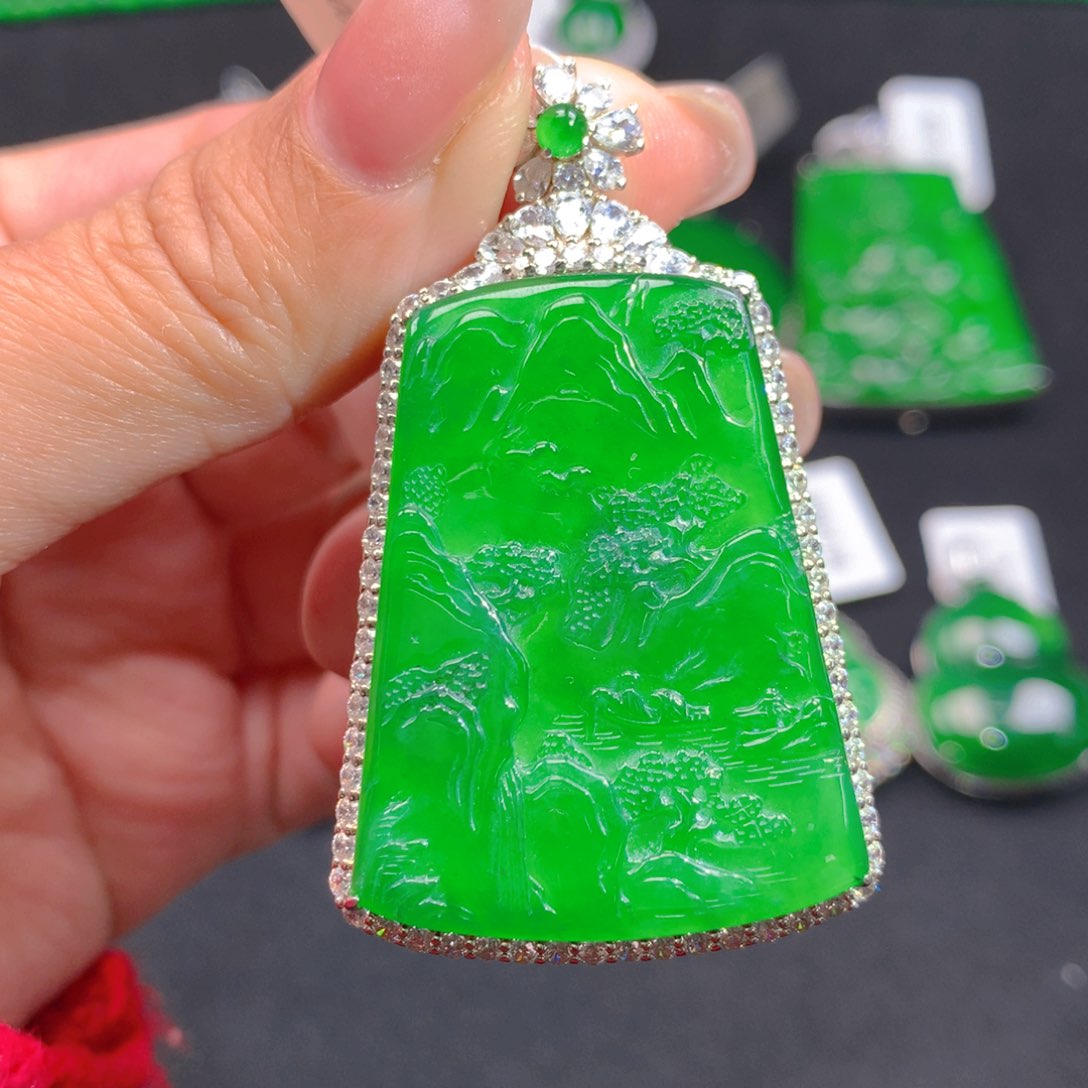 翡翠颈饰银S925镶嵌111111111