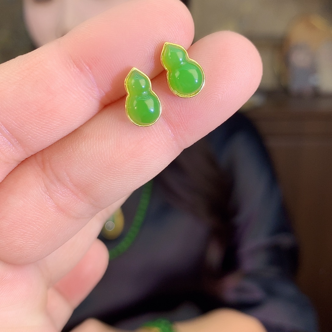 颈饰银S925镶嵌和田玉（碧玉）耳饰