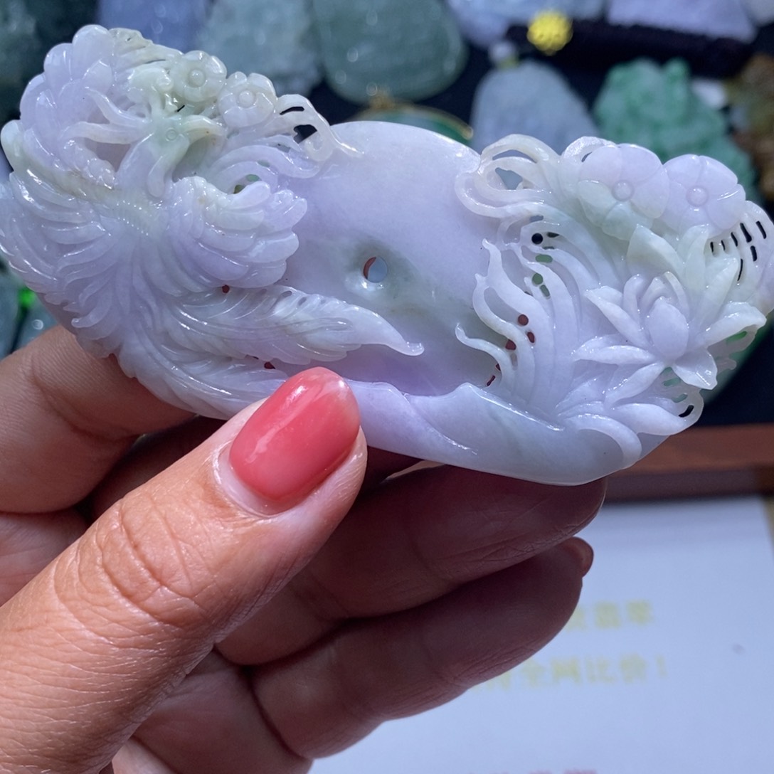 【闪购商品】翡翠未镶嵌颈饰凤凰