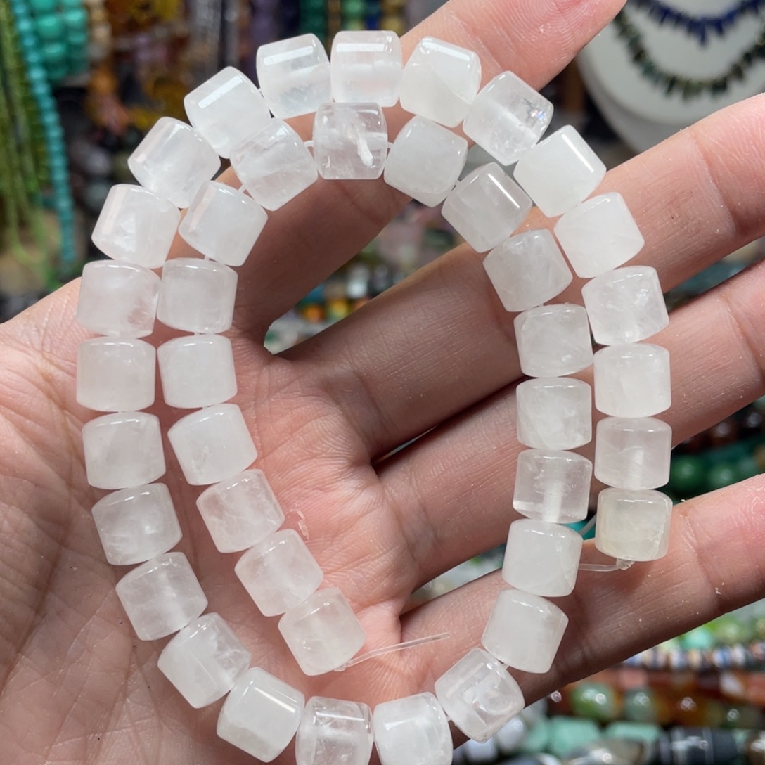 石英质玉，天然白水晶直切10mm，未镶嵌