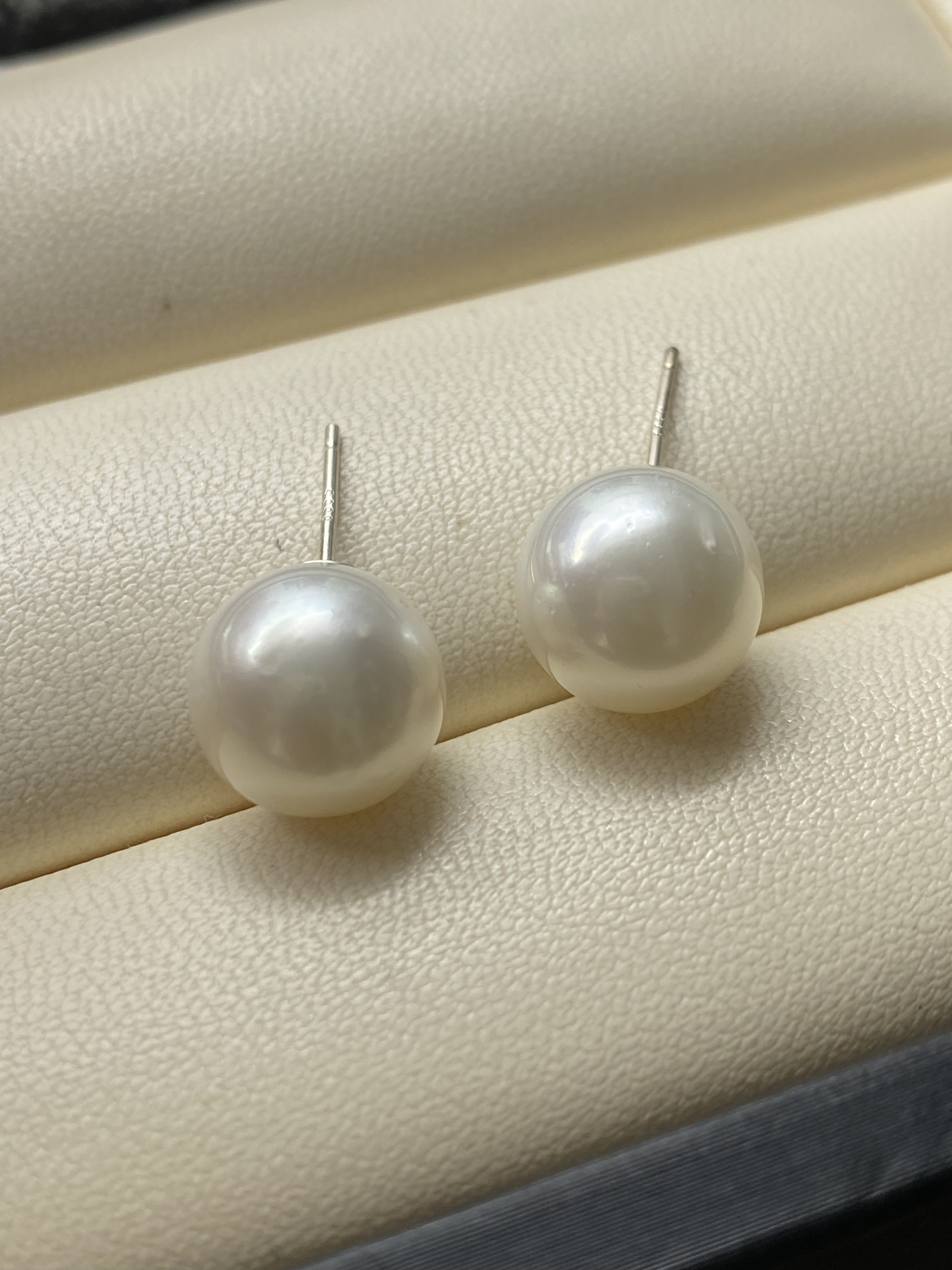 澳白对珠10.8mm正圆素钉