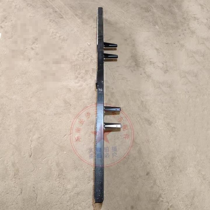 三一重卡江山版防撞梁牵引车商用车货车三一江山下防护梁防护杠