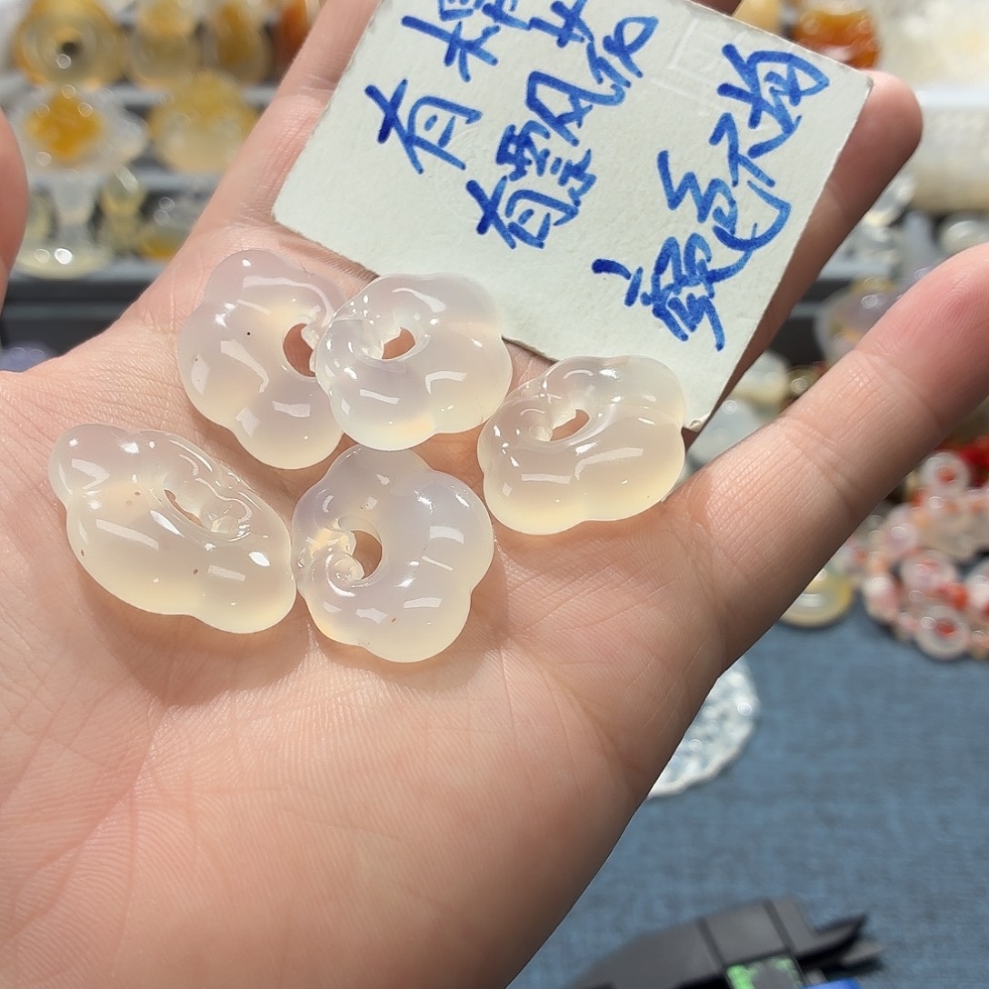 玛瑙/玉髓未镶嵌吊坠(不含链)