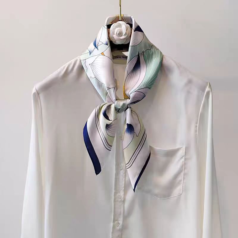 【青瓷白荷  70方巾】百搭高级丝巾洋气时尚百搭9月