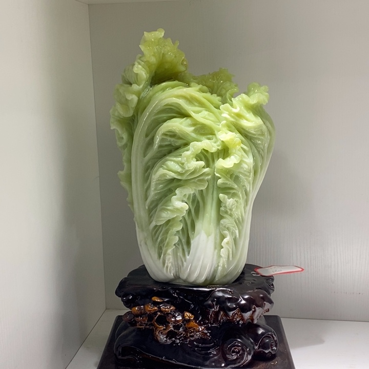 未镶嵌蛇纹石玉（覆膜）珠宝奇石