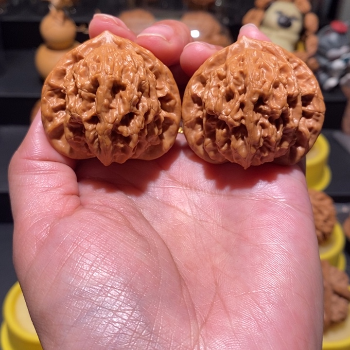 把件文玩核桃文玩核桃43尺霞云岭