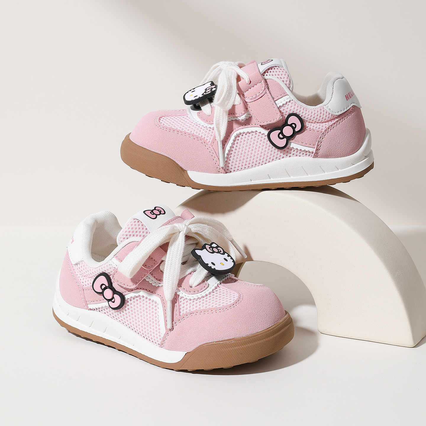 HELLO KITTY/凯蒂猫2025秋季休闲儿童板鞋女童女宝儿童卡通鞋子
