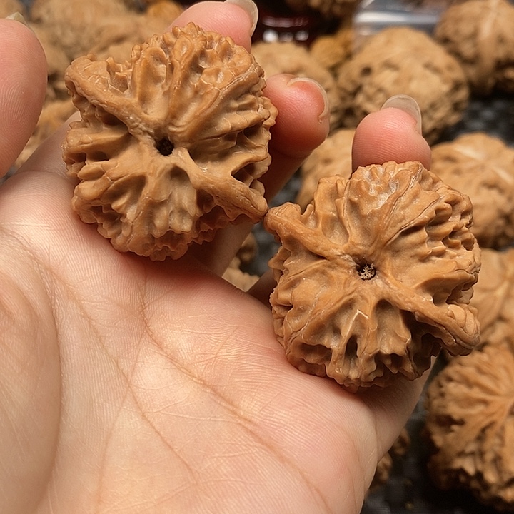 文玩核桃吊坠43苹果2号