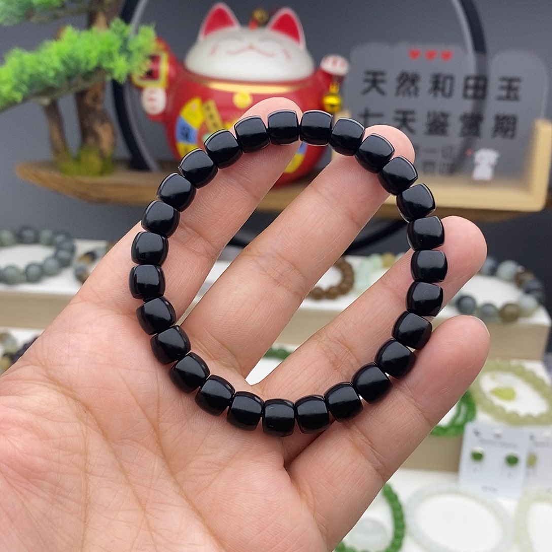未镶嵌和田玉手链