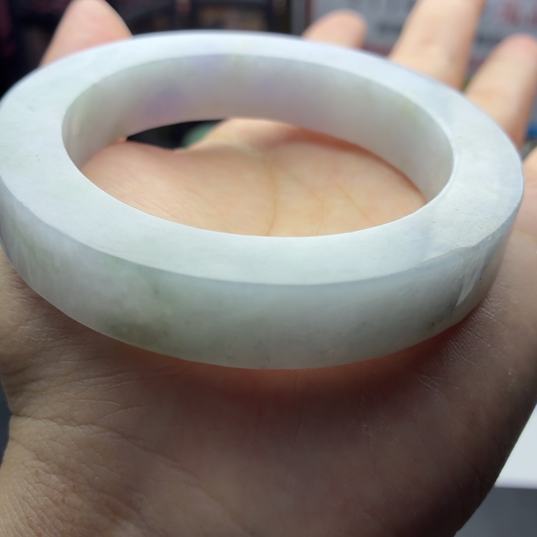 定制翡翠未镶嵌缅甸翡翠多样性发一