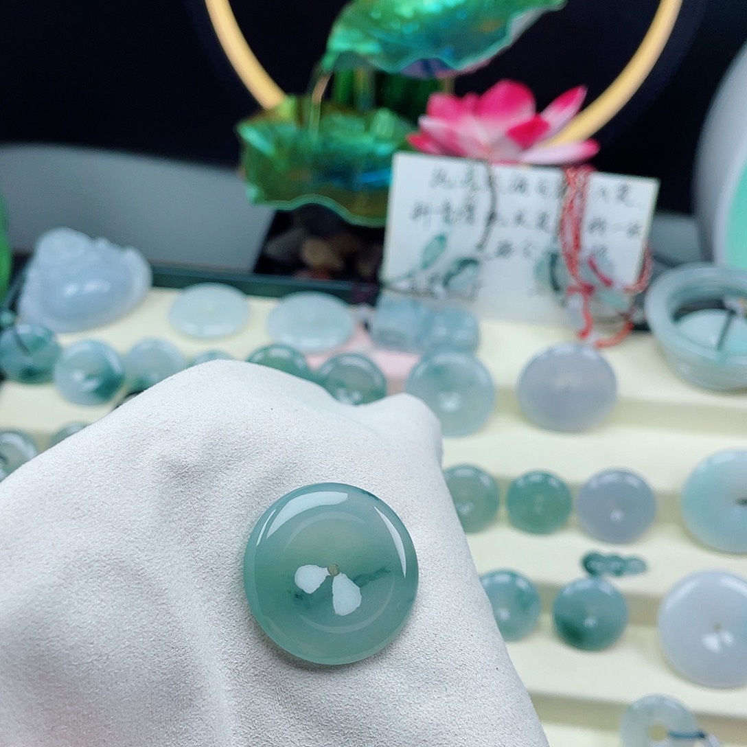 颈饰未镶嵌翡翠868686555