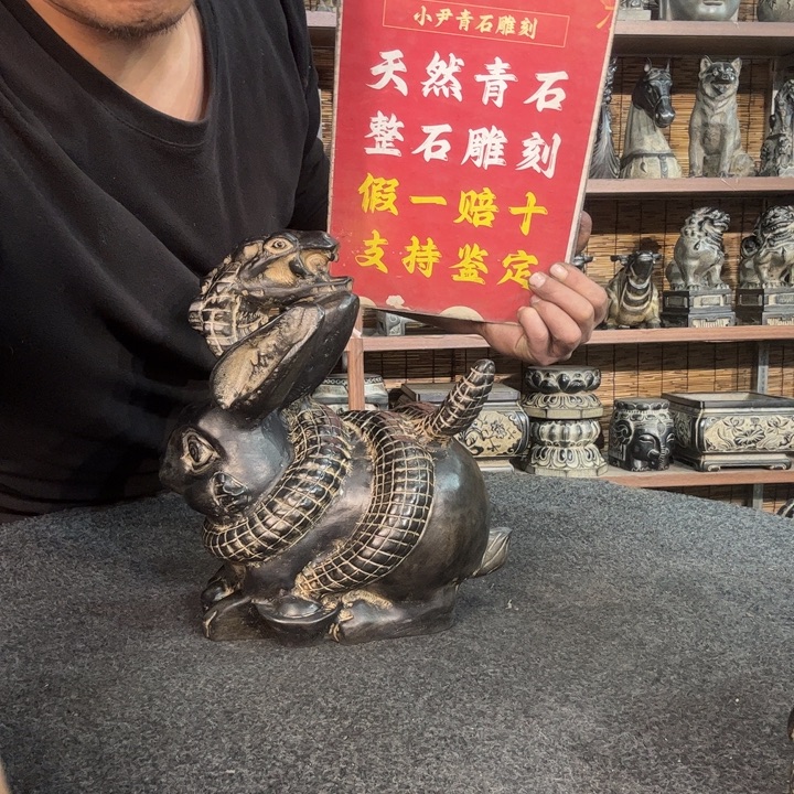 舒***大石材天然青石雕刻一对