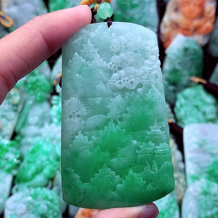 翡翠吊坠(不含链)未镶嵌