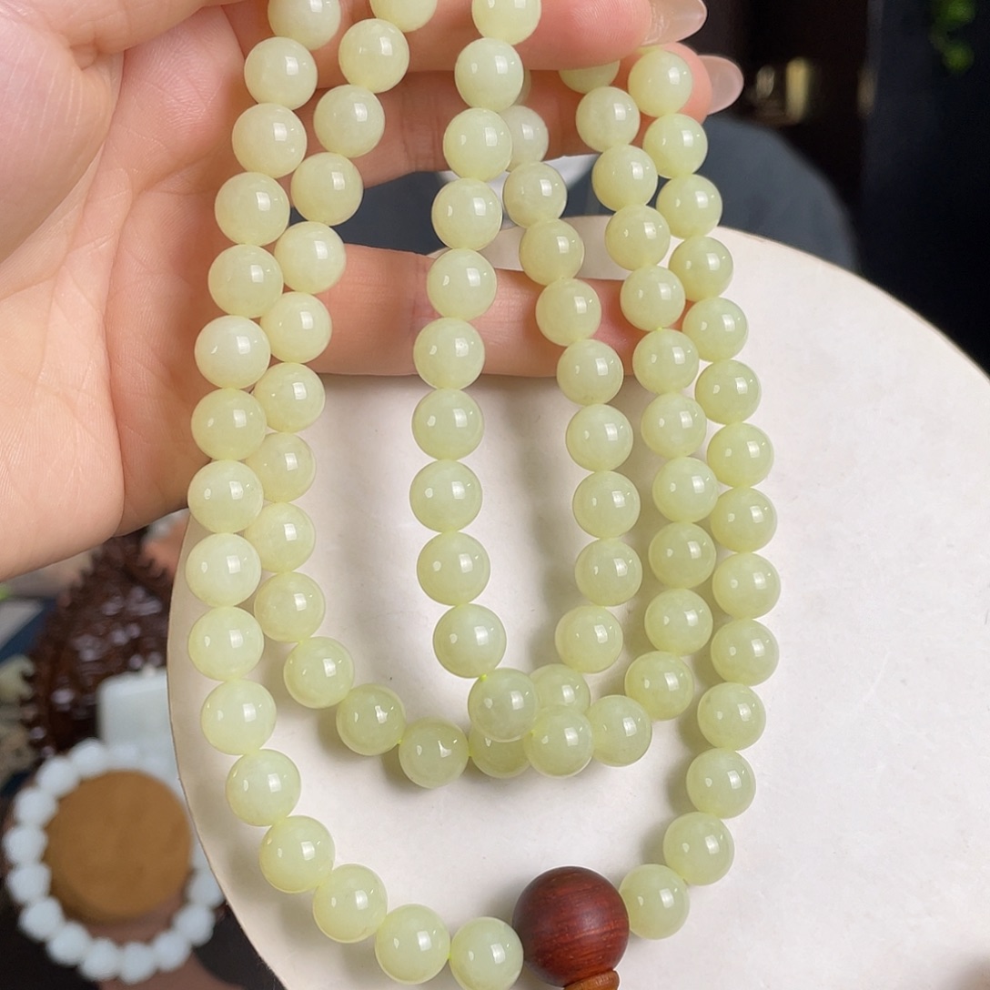 和田玉未镶嵌颈饰定制发货