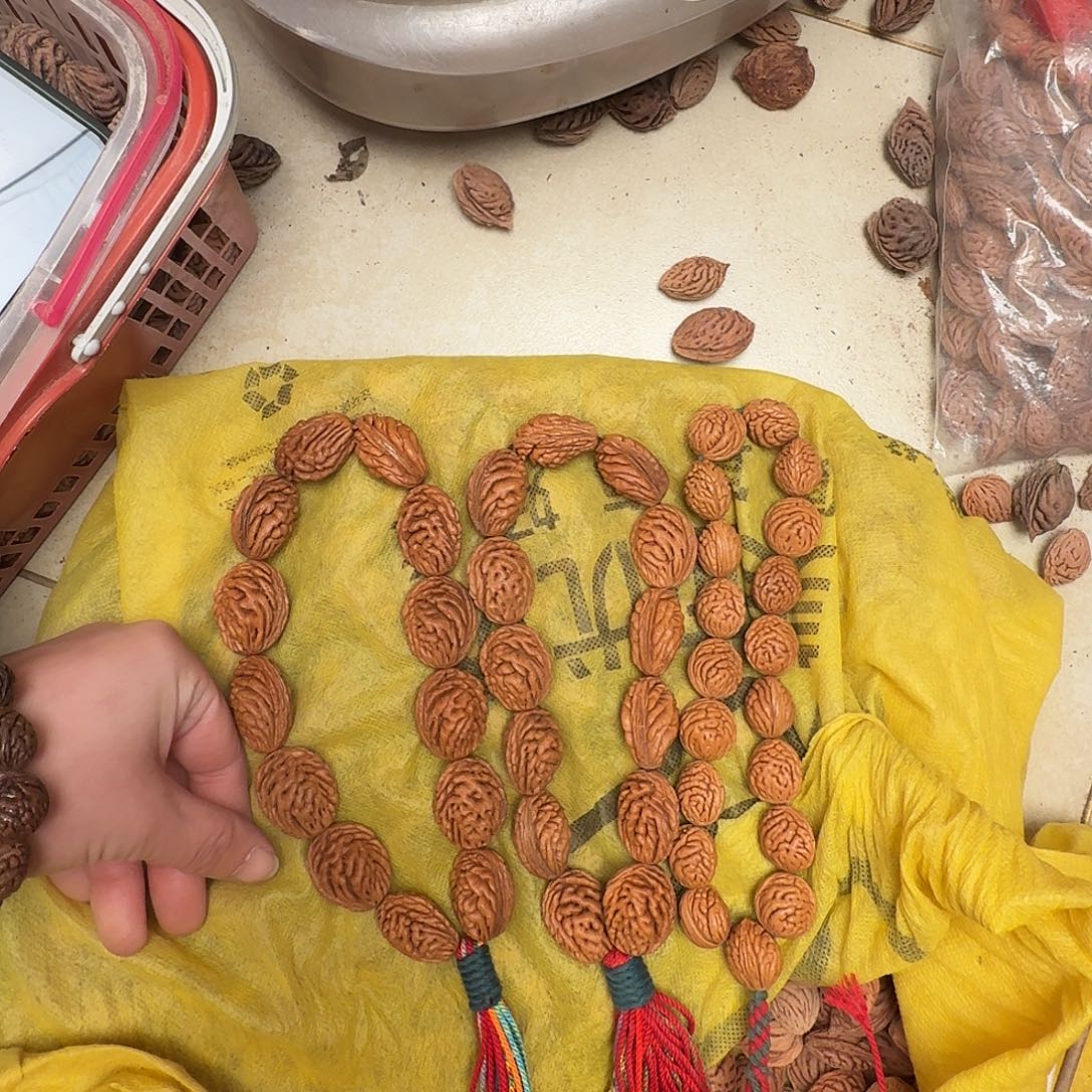 *****精品桃核手持大串13颗