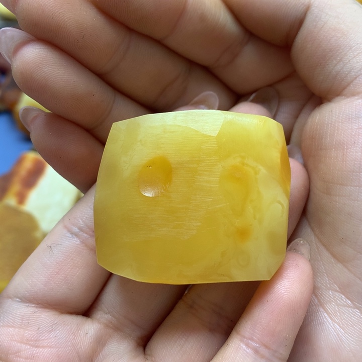 未镶嵌定制琥珀漪蜜蜡工坊原石定制