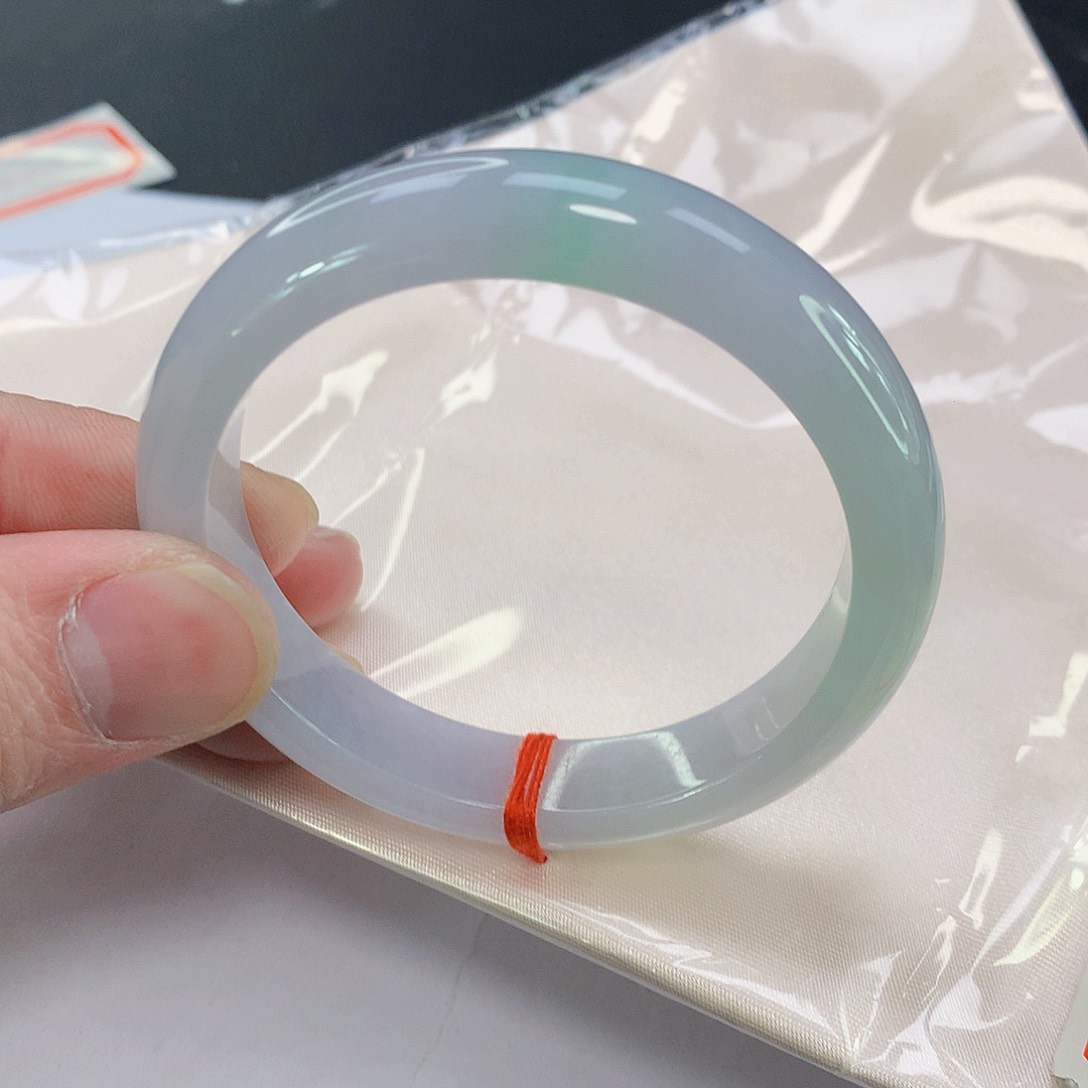 翡翠手镯未镶嵌119缅甸天然翡翠A货