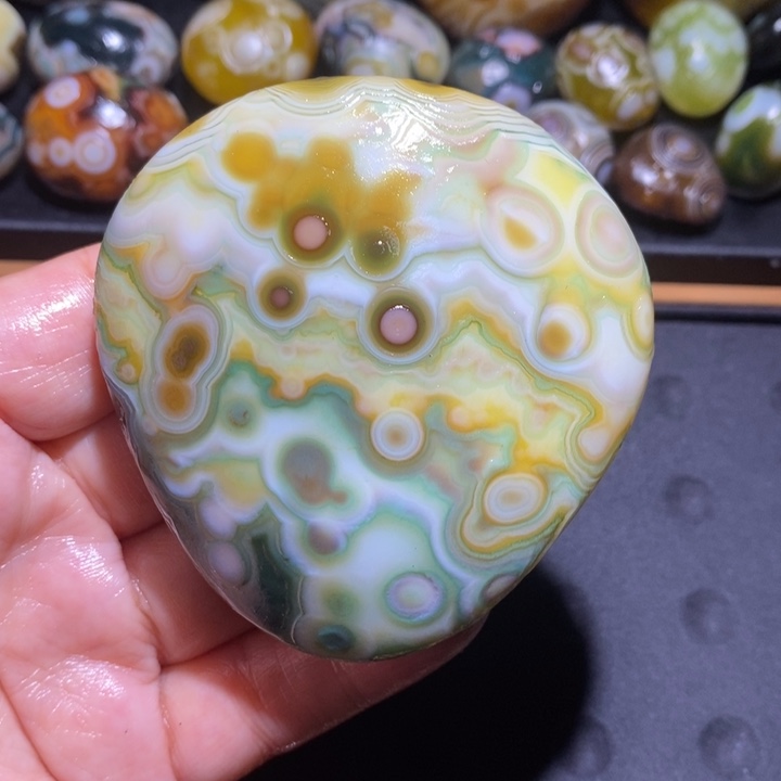 未镶嵌玛瑙/玉髓珠宝半成品14