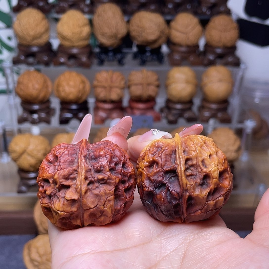 文玩核桃把件4…………40mm