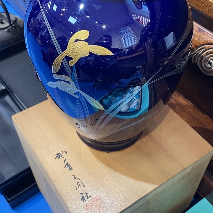 鲲***盒瓷器木器铁器铜器