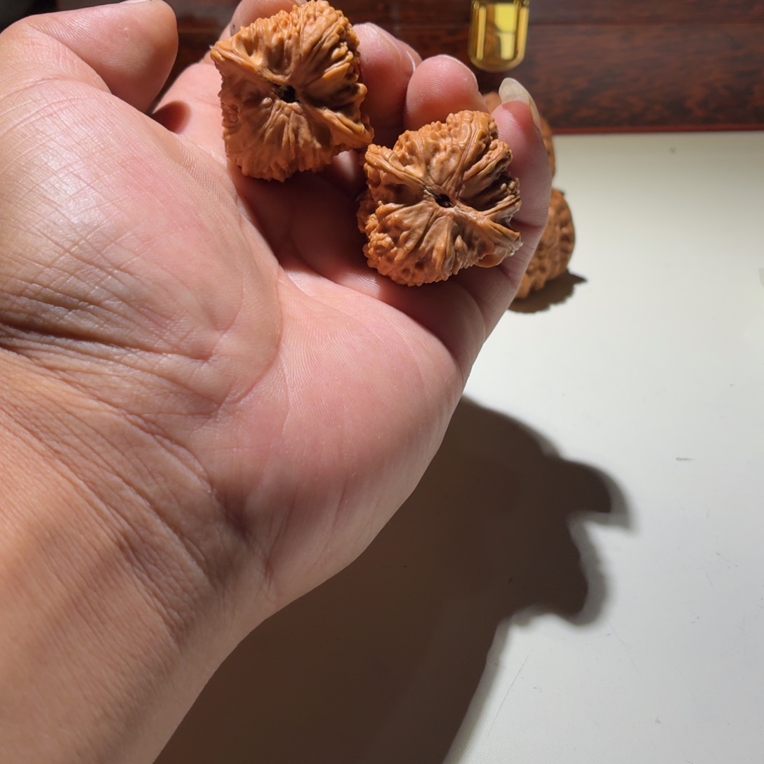 文玩核桃把件F*z宽城