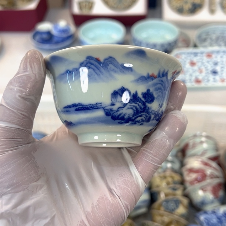 瓷片白青花富春山居图压手杯主人杯全品