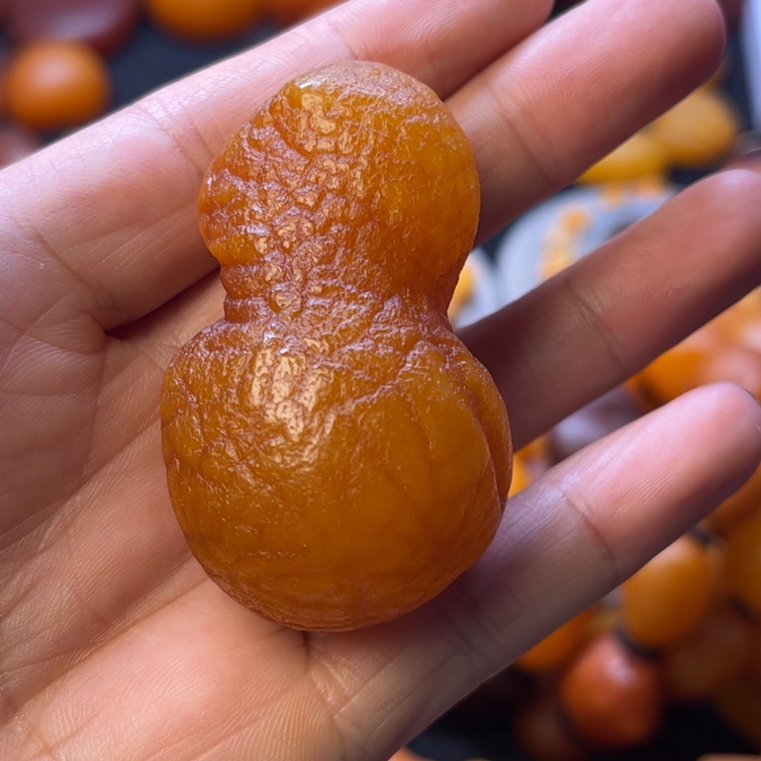 琥珀裸石未镶嵌天然蜜蜡吊坠