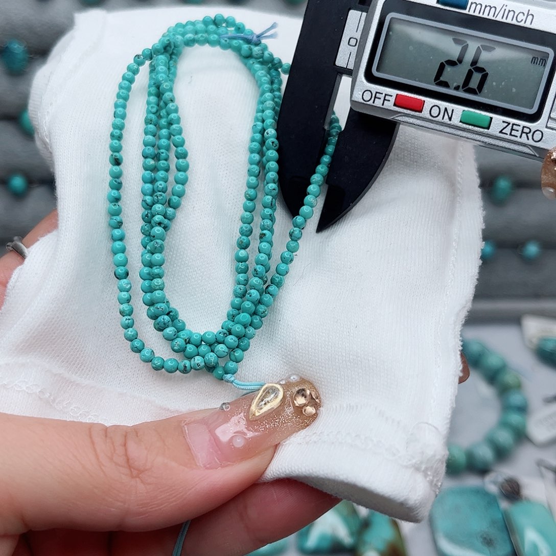 绿松石绿松石未镶嵌