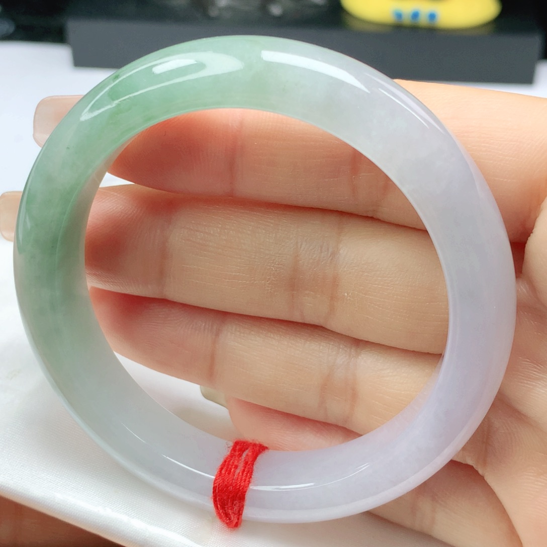 翡翠未镶嵌手镯正