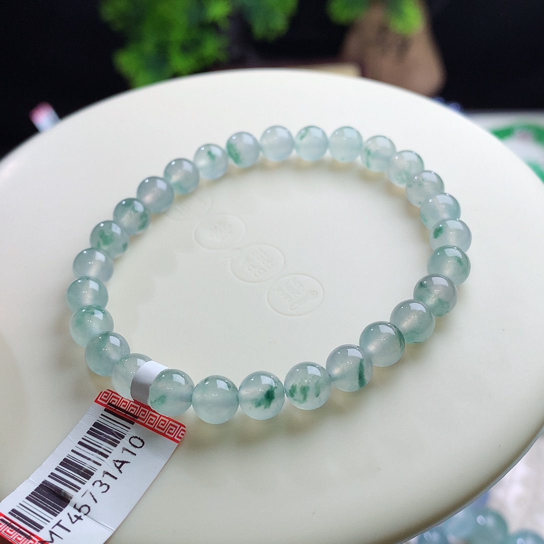 未镶嵌手串翡翠卡6.5mm正冰起光 晴底飘绿花