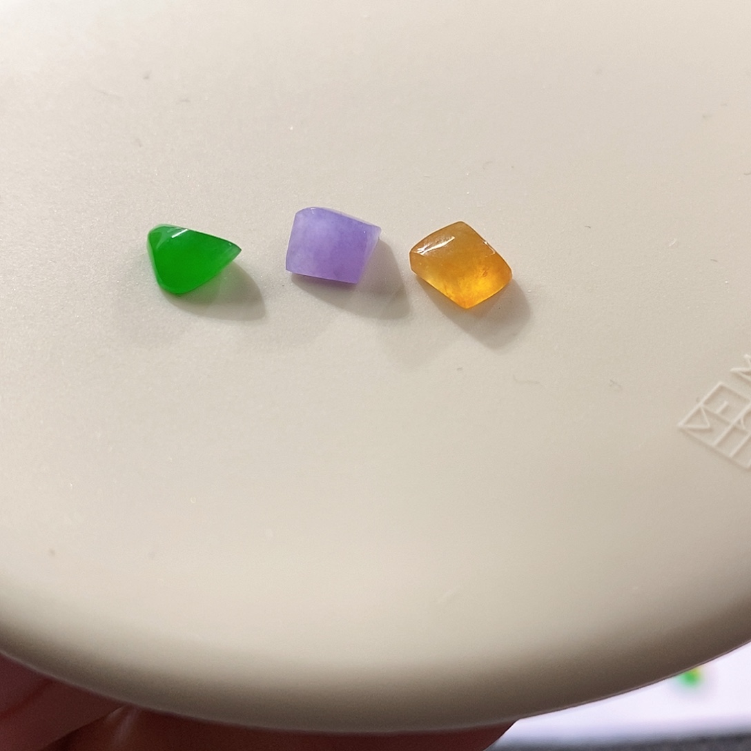 翡翠裸石冰彩虹糖随行一组