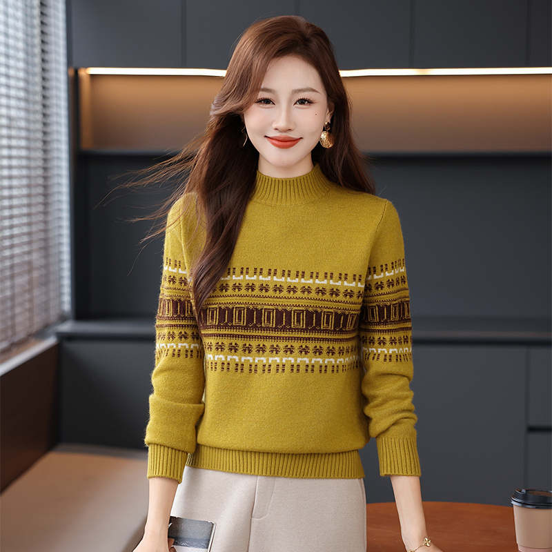 冬季新款半高领织花时尚洋气宽松显瘦女士针织衫打底衫