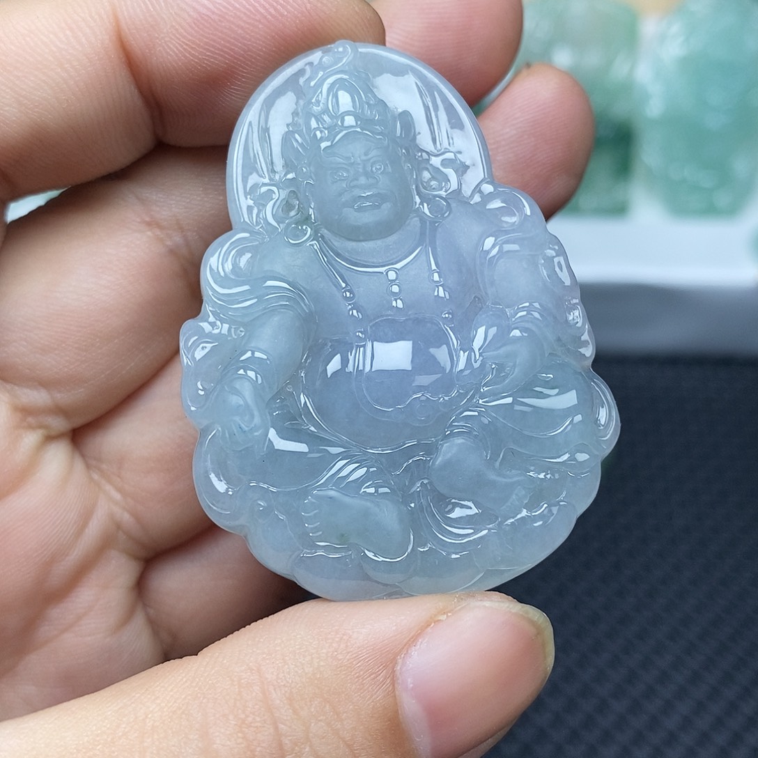 冷***底翡翠未镶嵌颈饰翡翠