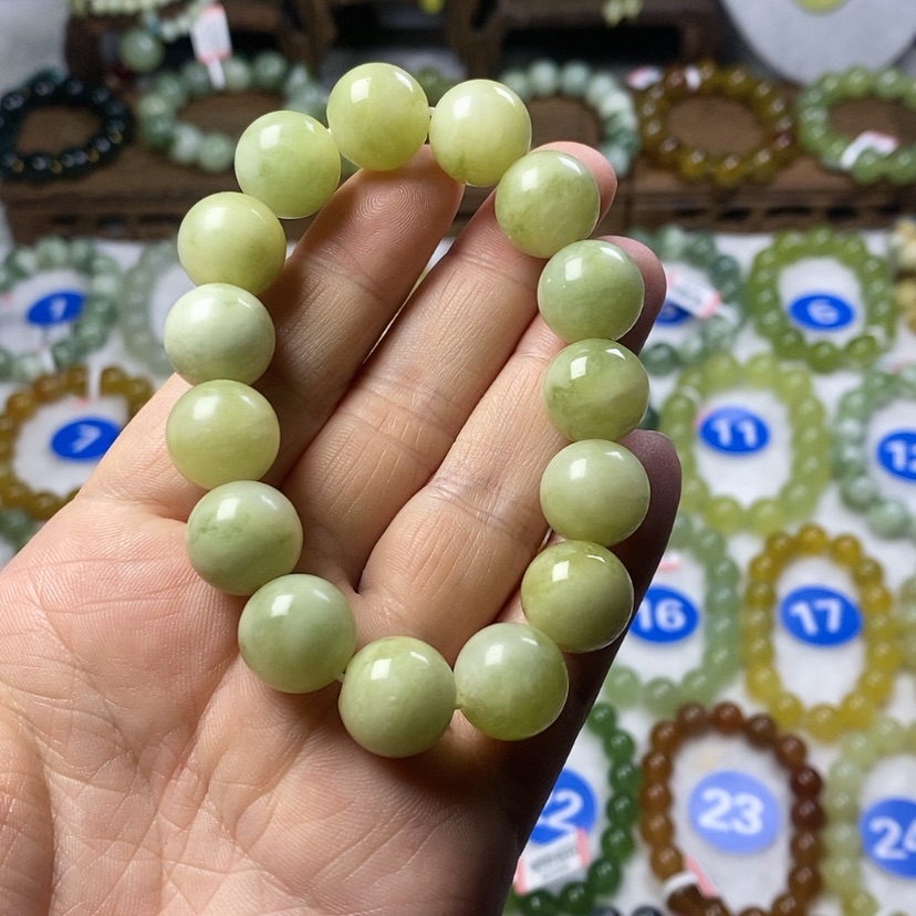 【闪购商品】蛇纹石玉手串未镶嵌卡14