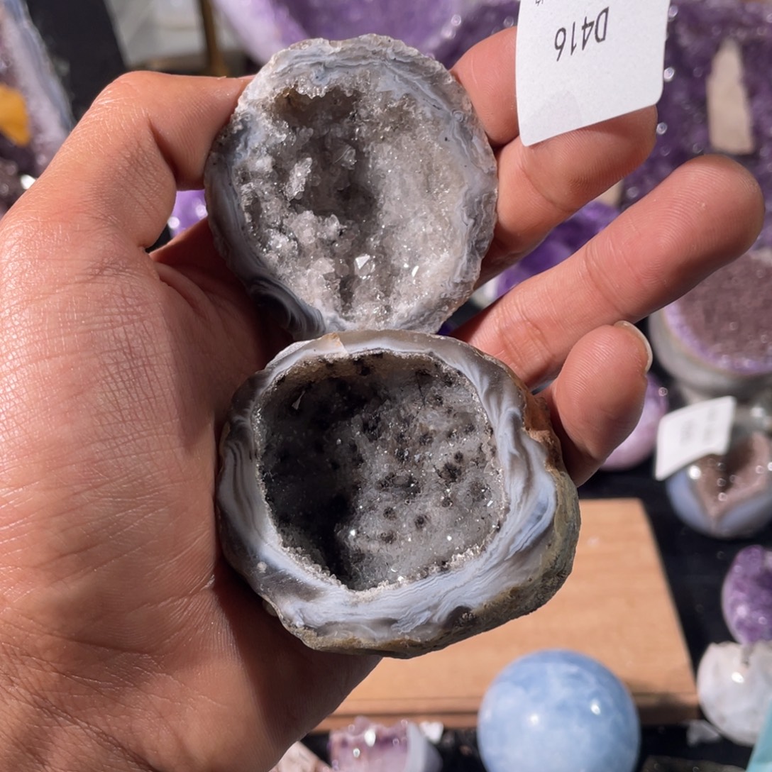 紫晶未镶嵌大型摆件（非配饰）