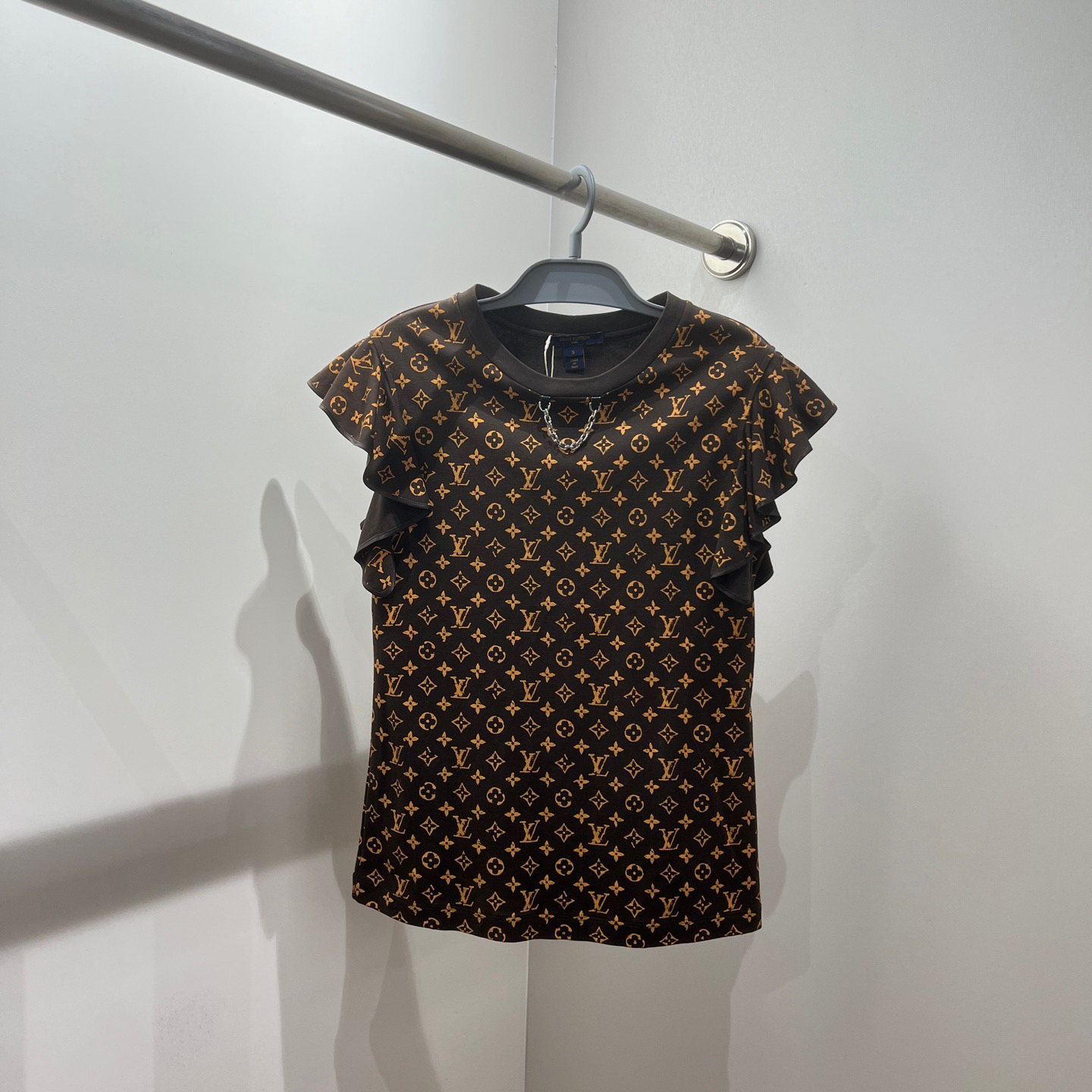 99新 LouisVuitton/路易威登 tem221 满印老花链条荷叶短袖 s码棉