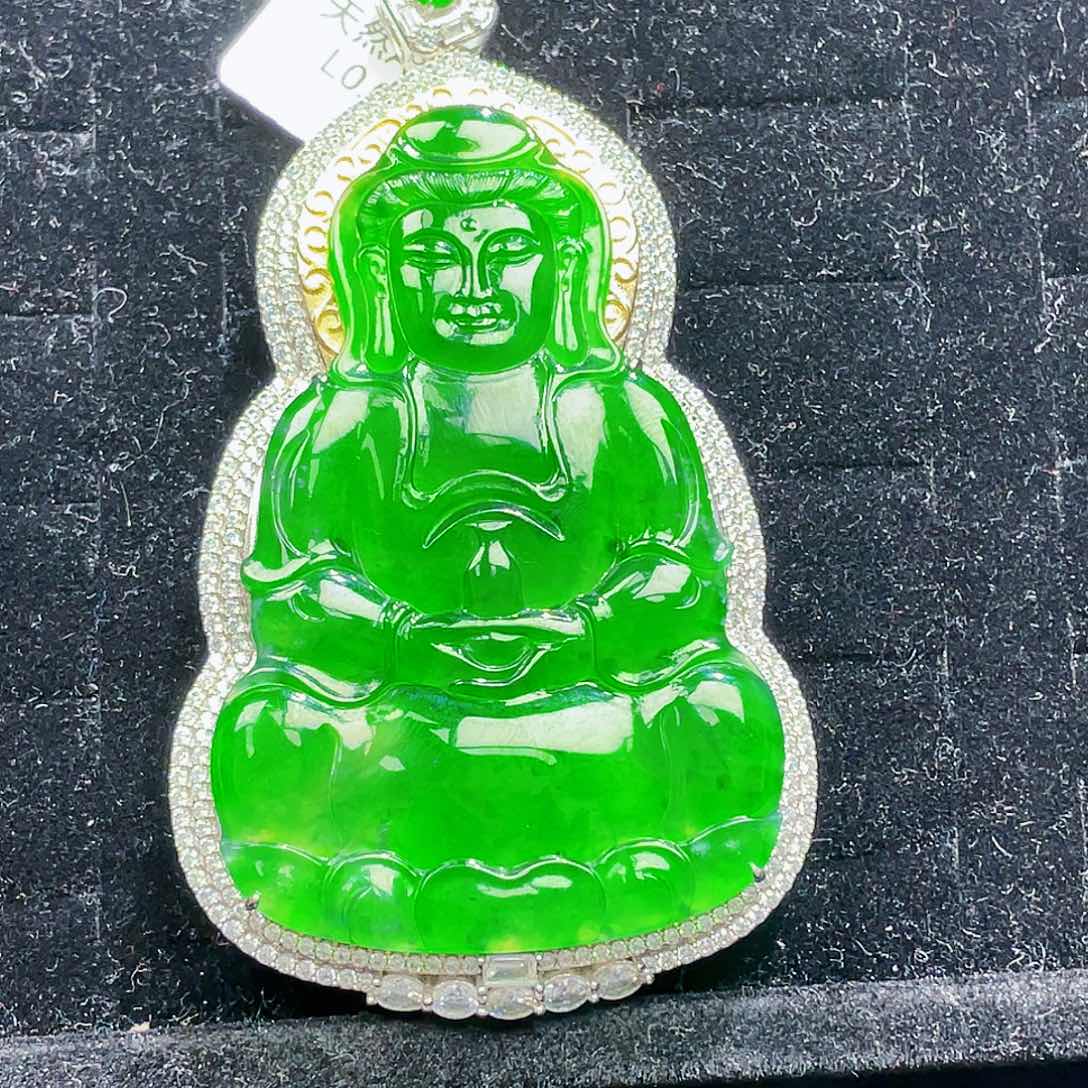 翡翠颈饰未镶嵌42，