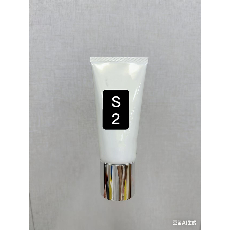 弱酸配方 深层清洁氨基酸洗面奶