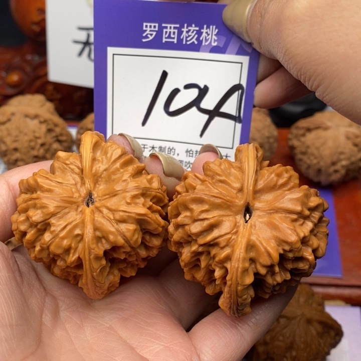 桃核把件47官帽104号牌