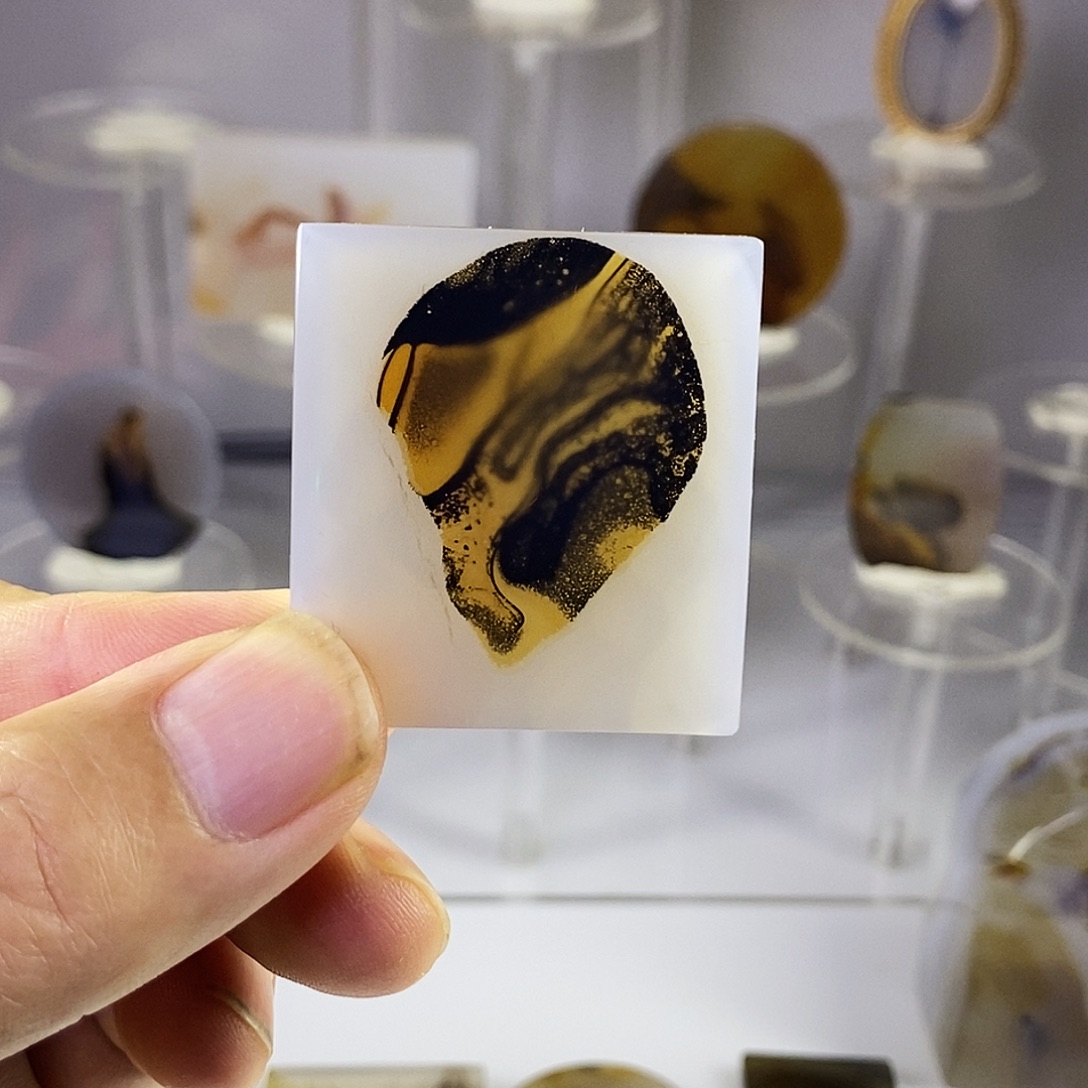 合成碳硅石非金属饰品