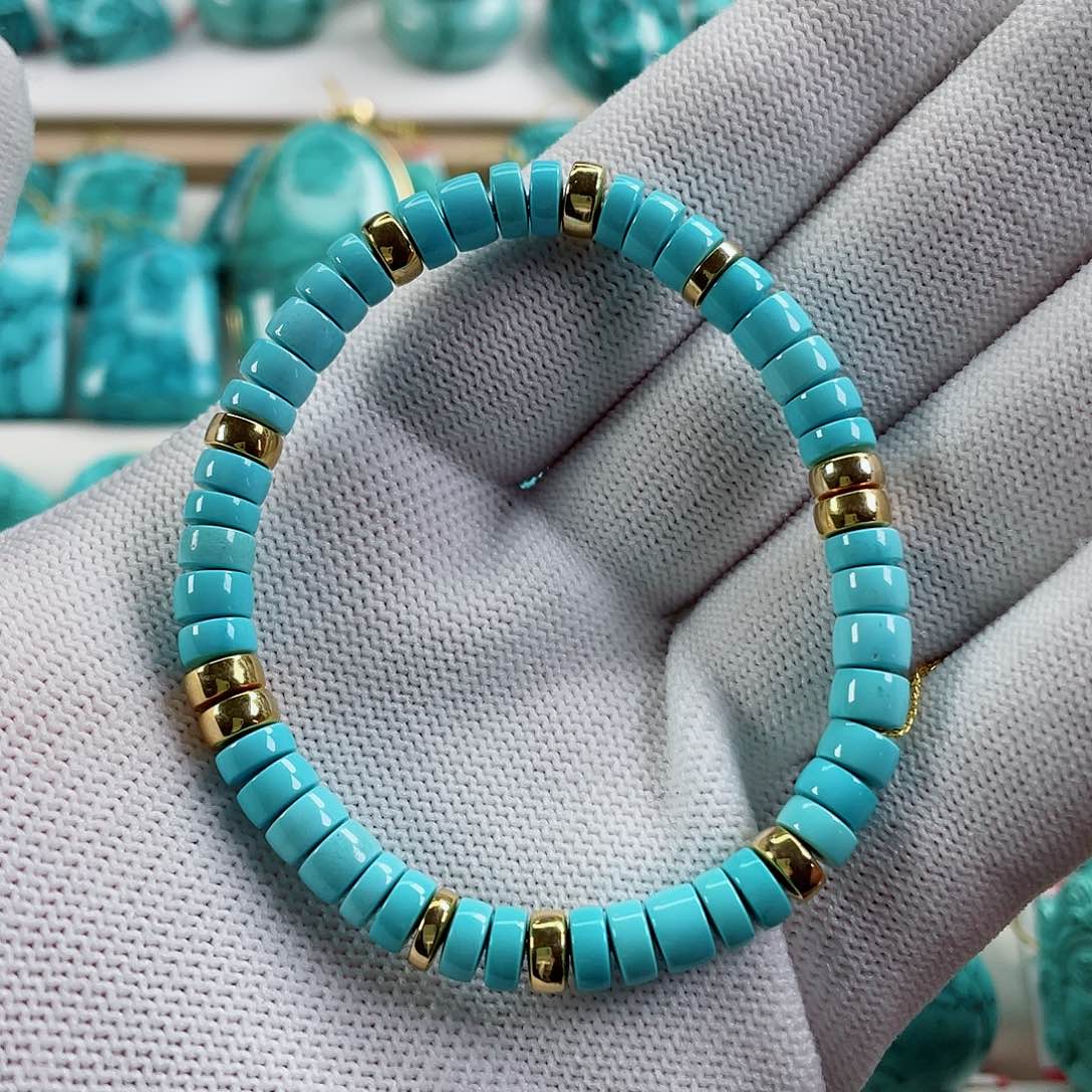 绿松石车挂18K金镶嵌